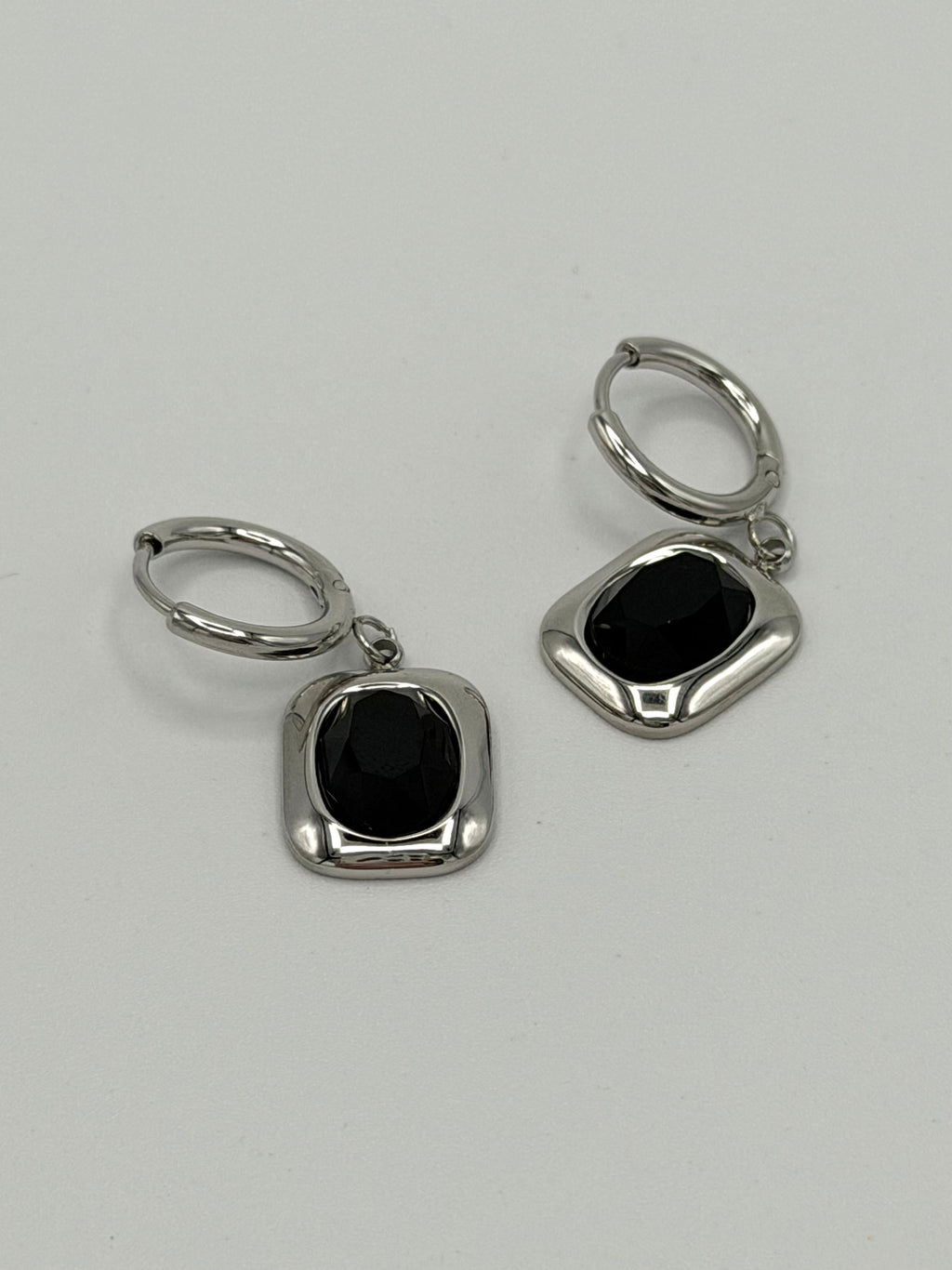 Luna Mini Hoops
