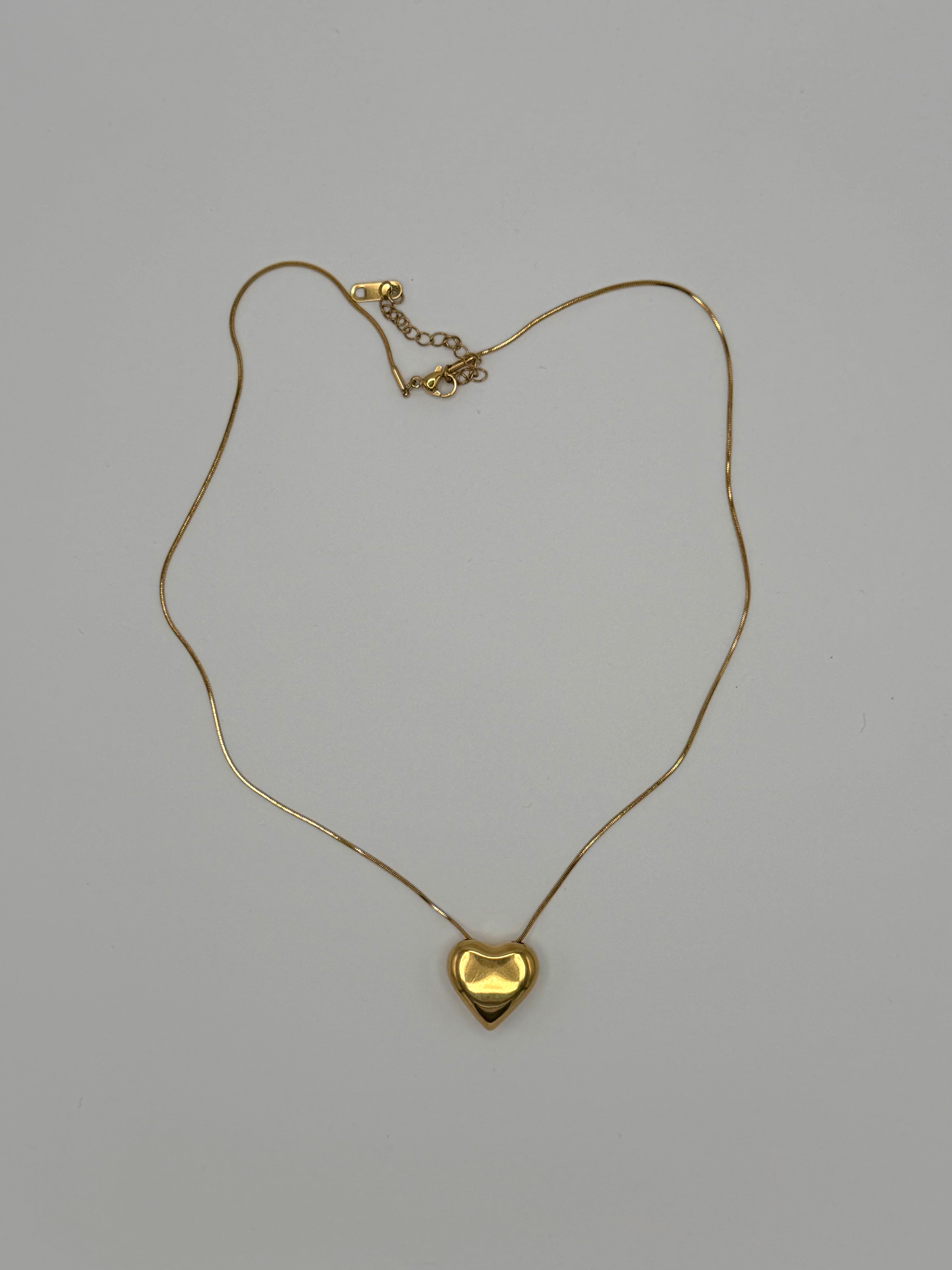 Lola Necklace